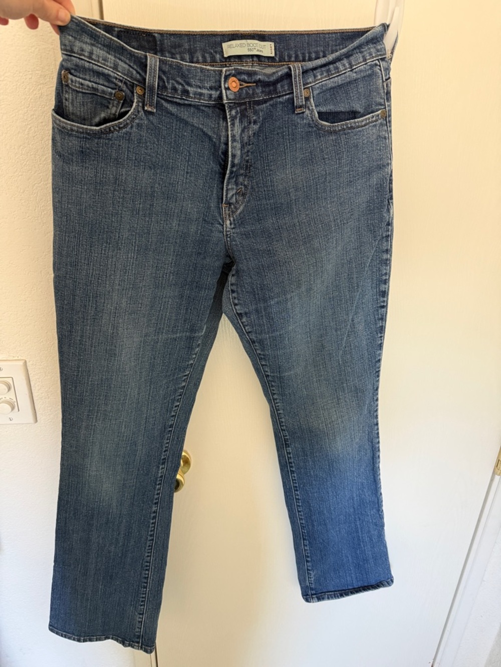 Levi's Relaxed Bootcut Jeans in Mid Blue Wash